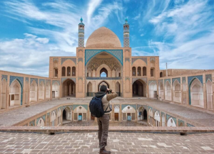 Iran-Tanah Puisi dan Istana : 7 tempat paling menarik di Iran
